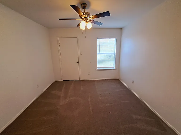 6703 Hill Oaks Dr #A — Photo 19