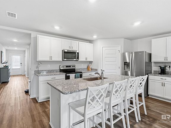 3rd image of 22477 Aleutian Ave