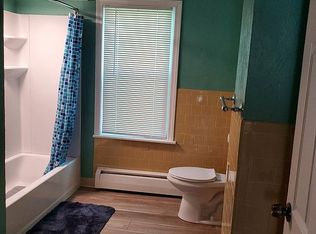 33 Dane Ave, Worcester, MA 01607