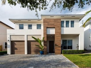 15101 SW 177th Ter, Miami, FL 33187