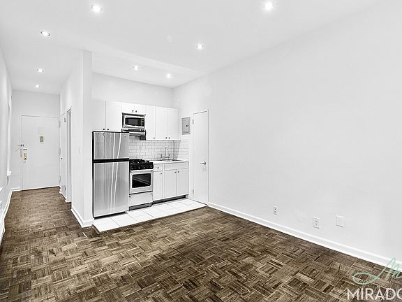2nd image of 440 E 85th St APT 2K