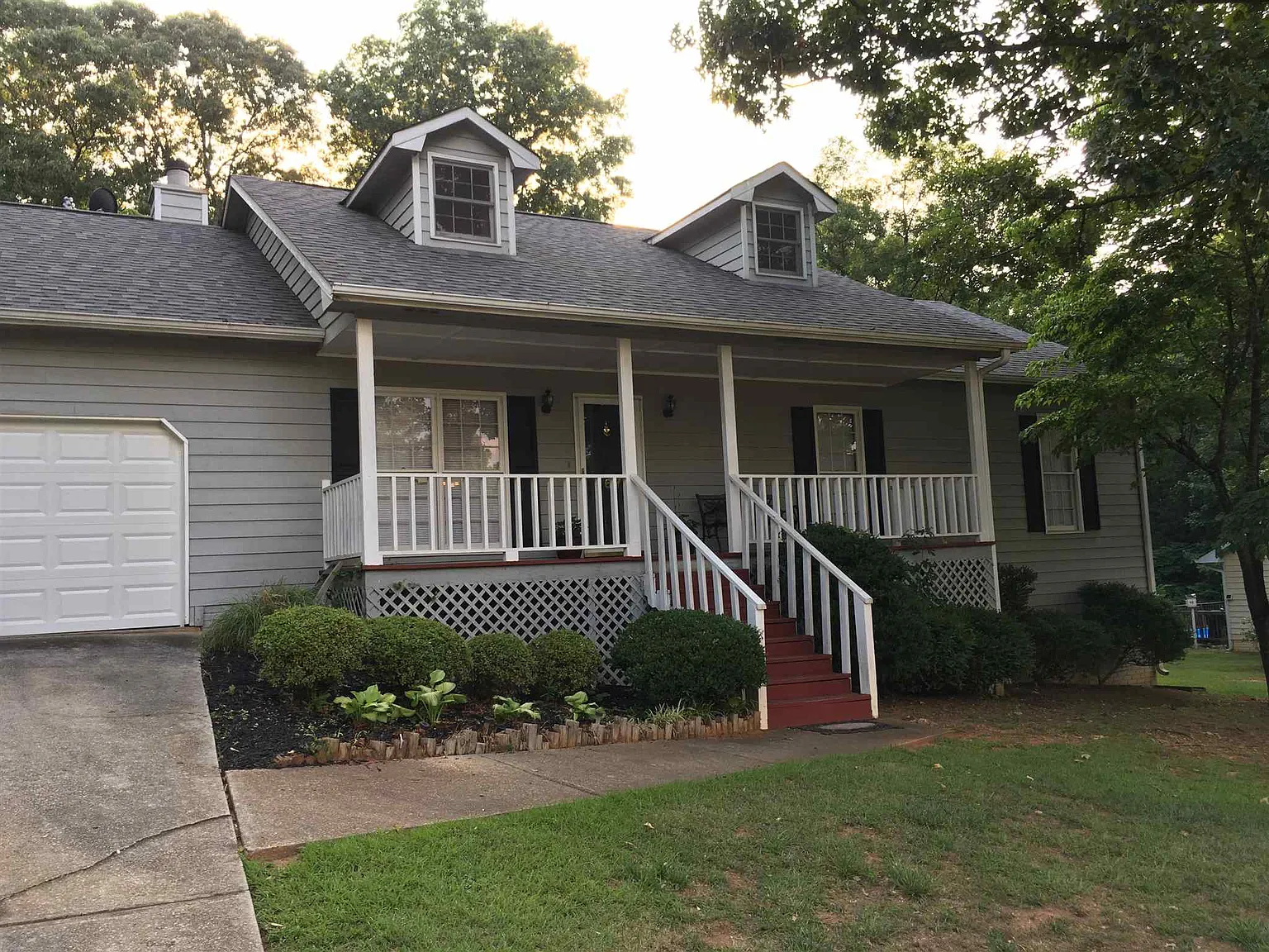 167 Glenloch Pkwy photo 1