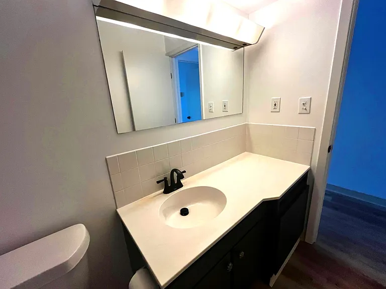 2331 E Market St #316A — Photo 22