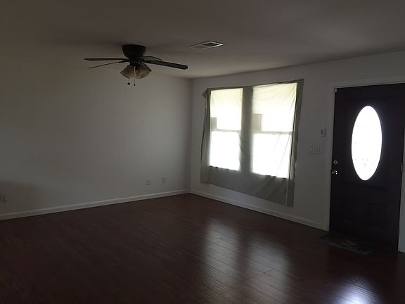 5th image of 4525 E Terrace Ave