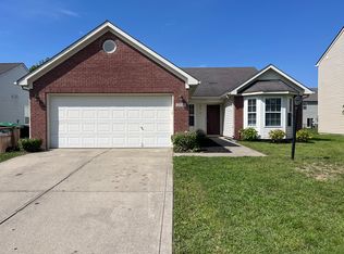 2350 Lakecrest Dr, Columbus, IN 47201