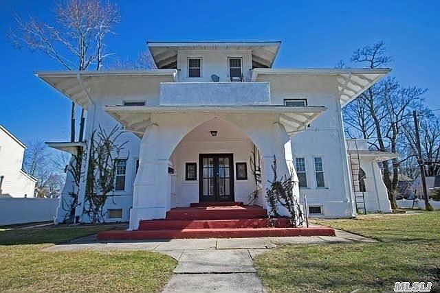 front entry of house