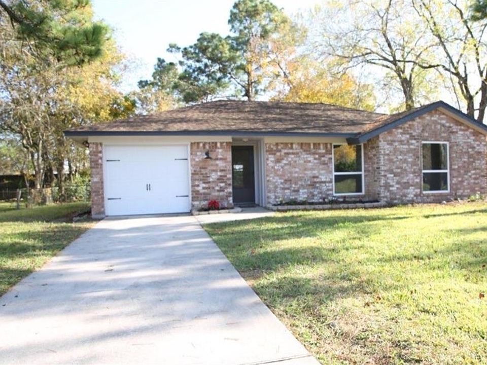 1st image of 105 Lottie Ln