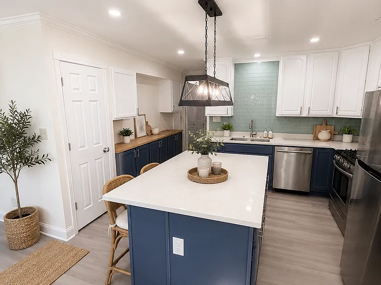 203 Fishburne St #A — Photo 3