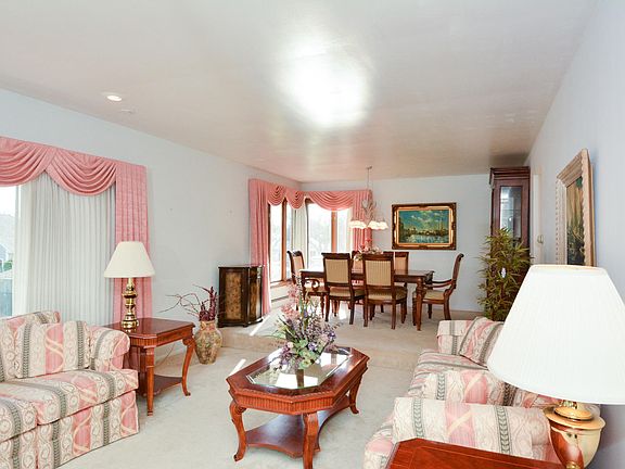 4th image of 2150 Glen Echo Dr SE