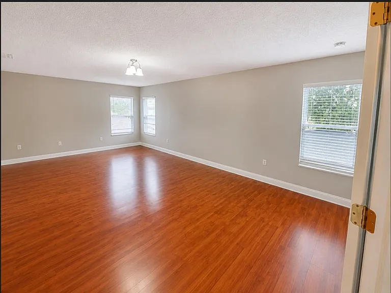 12827 Oulton Cir — Photo 27