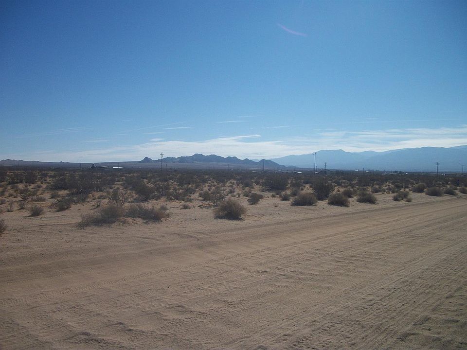 2nd image of Fairlane Rd