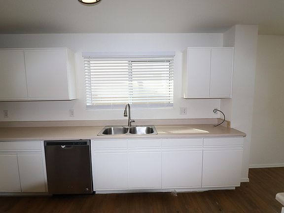 5th image of 5744 S Stingray Ave
