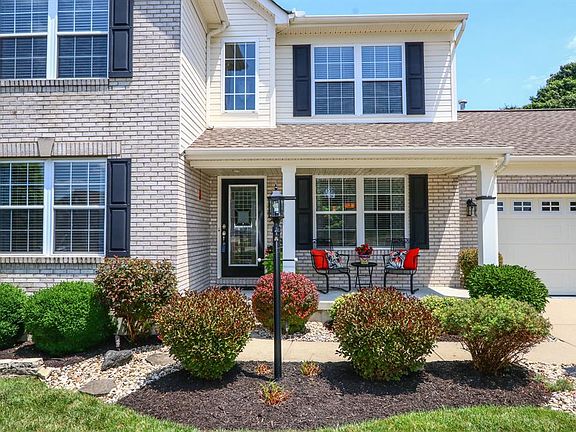 3rd image of 2065 Glenview Dr
