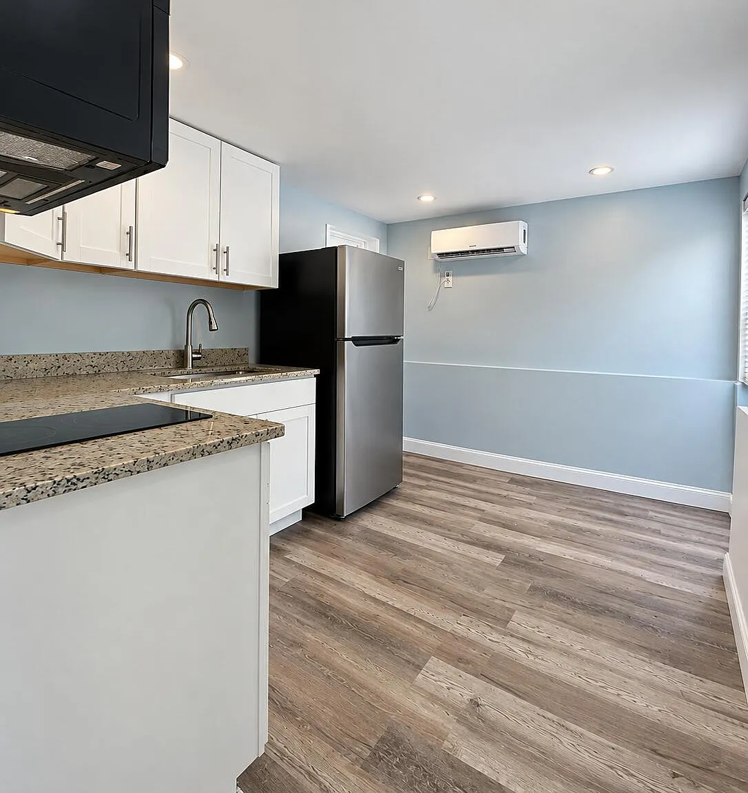 1 bed, 1.0 bath, 300 sqft, $1,550 — Photo 3