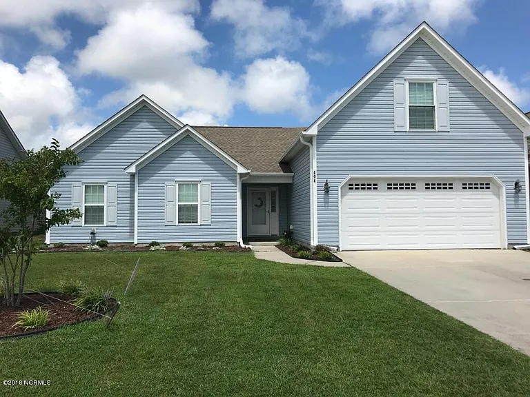404 Amaryllis Ln — Photo 1