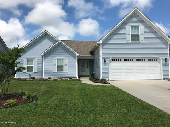 404 Amaryllis Ln, Holly Ridge, NC 28445