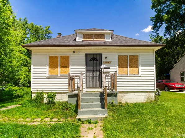 22118 Ulster St, Detroit, MI 48219