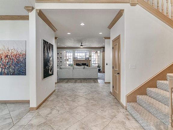 5th image of 2309 Tuttington Cir