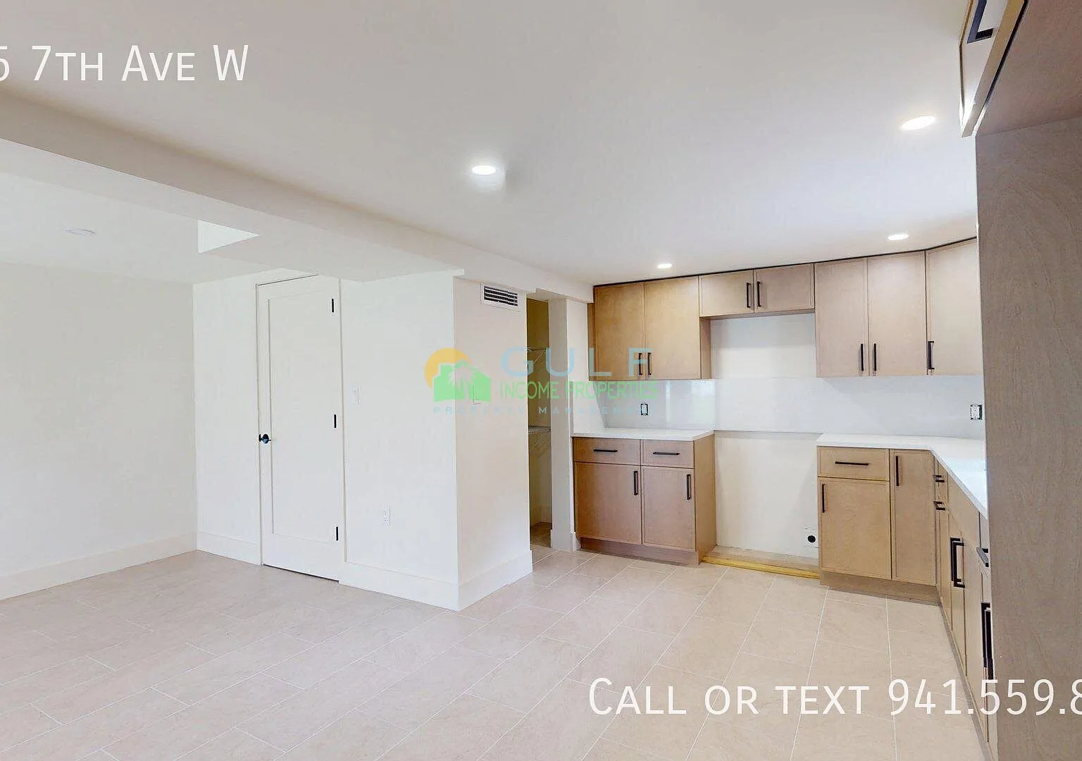 2 bed, 1.0 bath, 1060 sqft, $2,300 — Photo 3