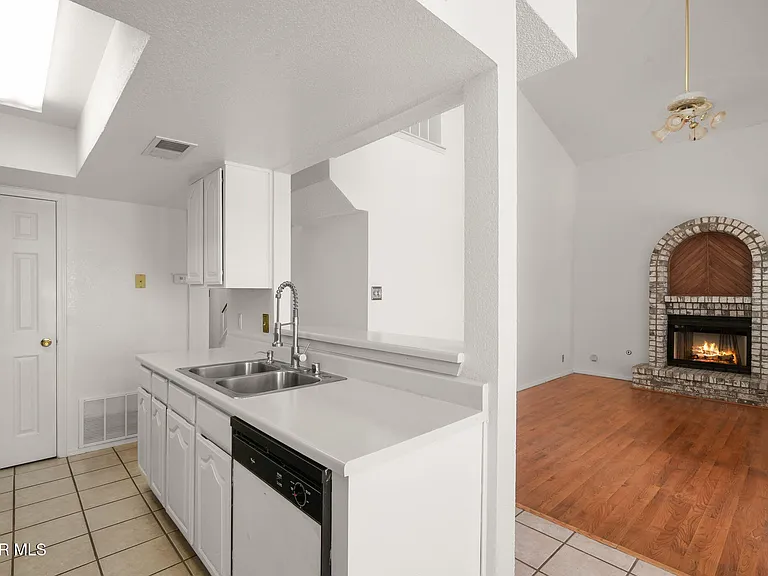 4612 Loma Grande Dr — Photo 4