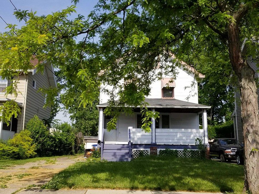 1st image of 1552 Rockway Ave