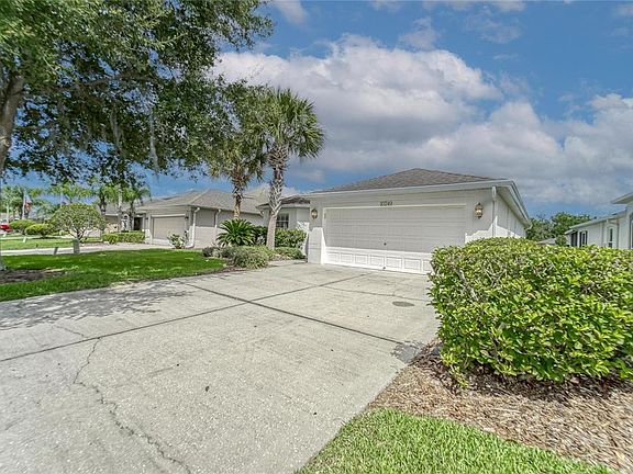 4th image of 10249 Old Tampa Bay Dr