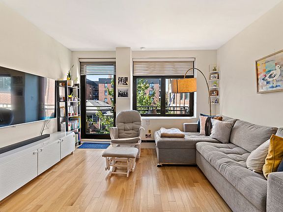 2nd image of 3536 Cambridge Ave APT 7D