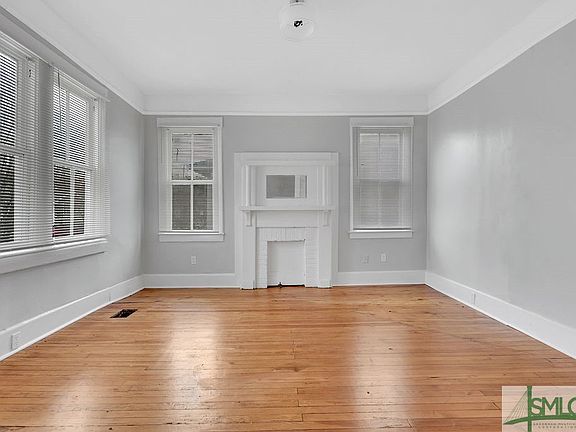 5th image of 627 E Anderson Street