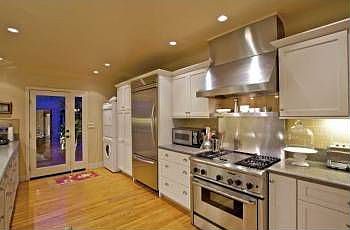 4th image of 4656 W Talmadge Dr