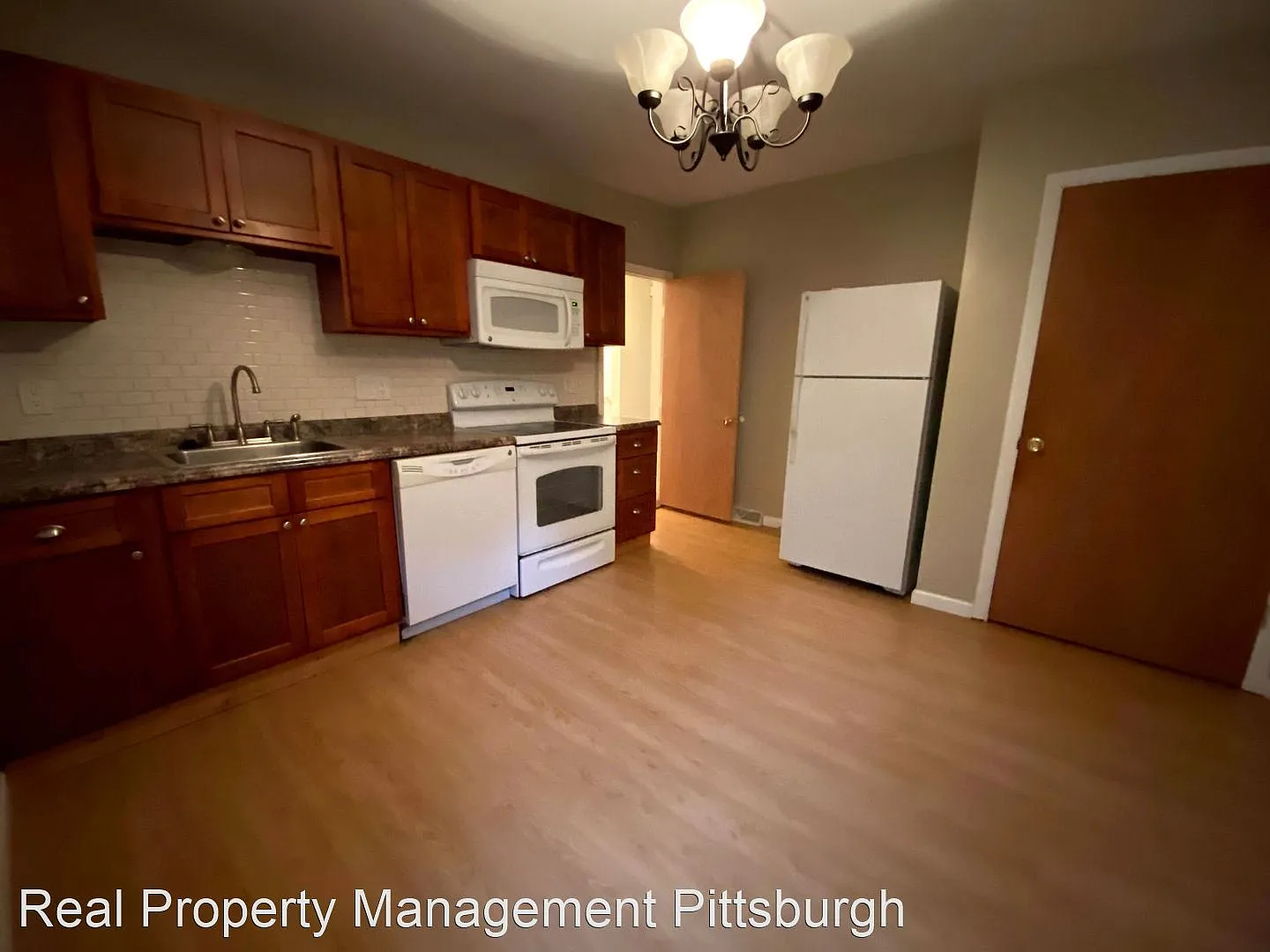 27 5th St Fl 2 photo 1