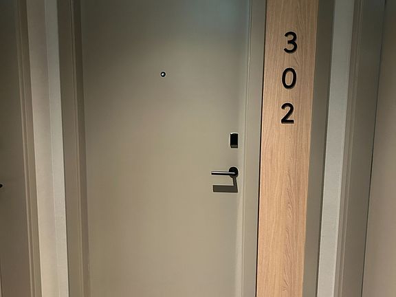 5th image of 720 Whitlock Ave #302