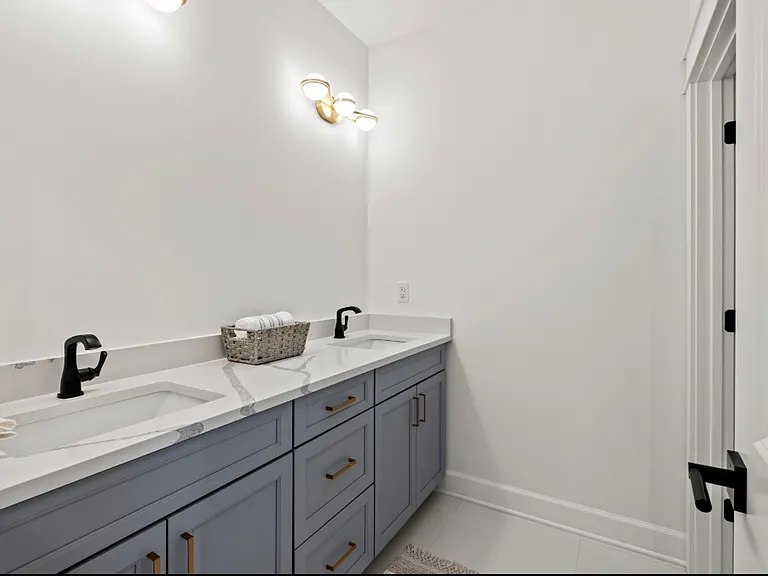 4189 Cocos Way — Photo 14
