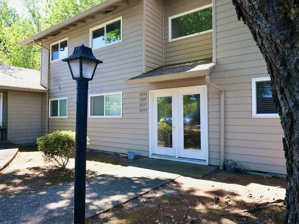 11355 SW Springwood Dr, Tigard, OR 97223