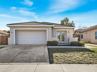 310 Arnold Gamble Cir, Sacramento, CA