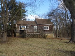 2 Beekman Rd, Bridgewater, NJ 08807