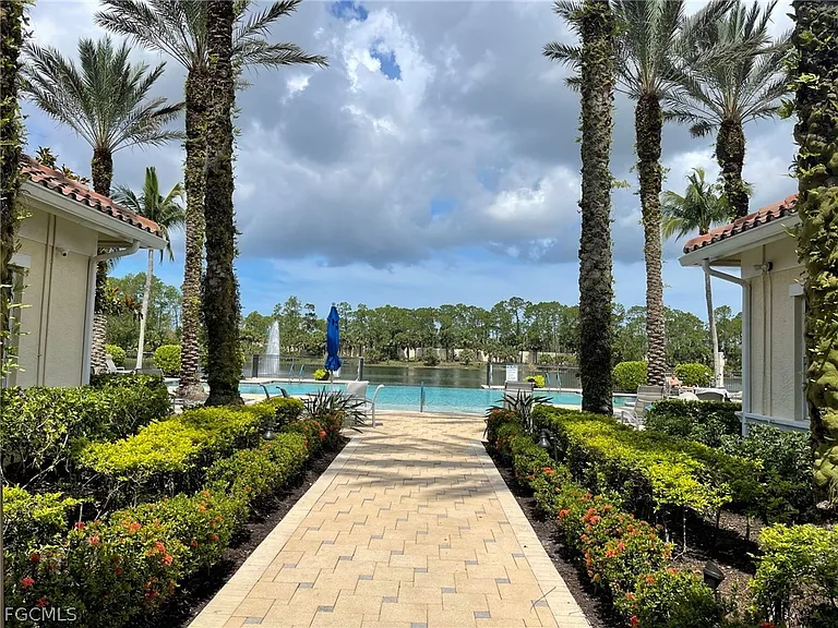 1628 Cayman Ct #2 — Photo 44