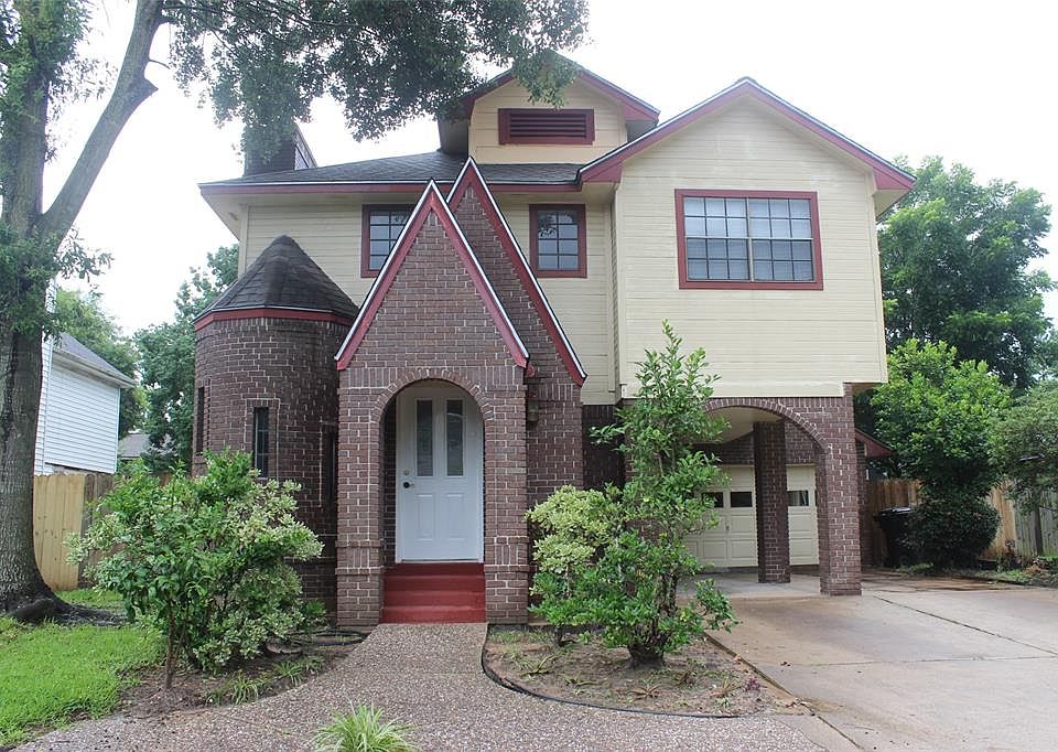 1st image of 10607 Eagle Glen Dr