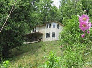 747 Osborne Rd, Clyde, NC 28721