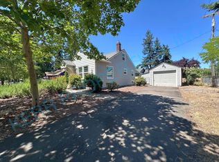 6153 SE Tenino St, Portland, OR 97206