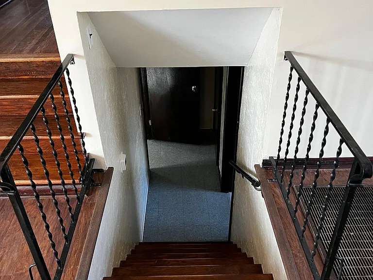 5002 Whispering Hills Ct — Photo 14