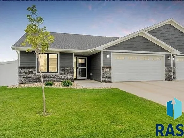 217 E Antioch St, Tea, SD 57064