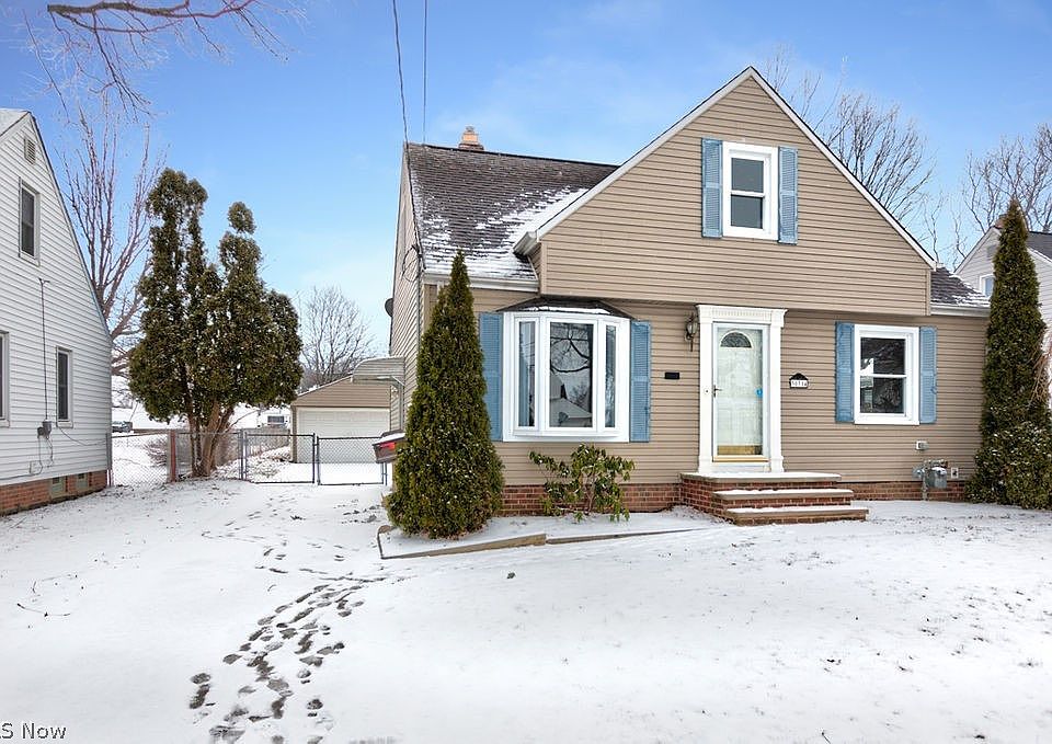 1st image of 30314 Mildred Dr