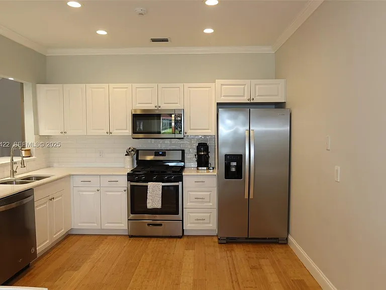 8189 Sandpiper Way — Photo 9