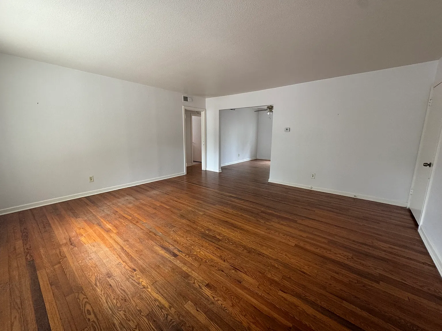 2 bed, 1195 sqft, $1,650 — Photo 2