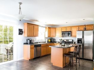 65 Evelyns Way, Fall River, MA 02724