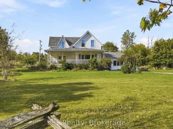 3857 County Road 8 Rd, Prince Edward County, ON K0K 2T0