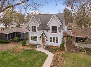 2905 W 54th St, Minneapolis, MN 55410
