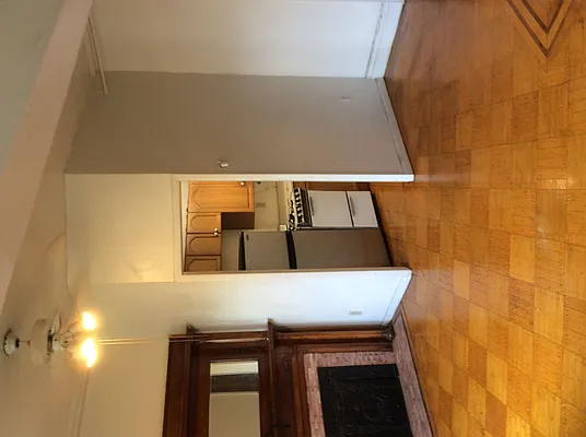 Rented by Farran & Associates | media 39