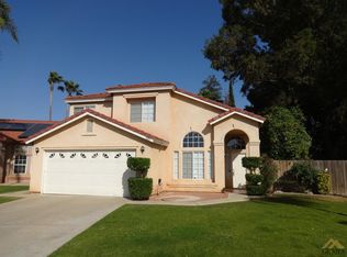 9005 Seahurst Ct, Bakersfield, CA 93312