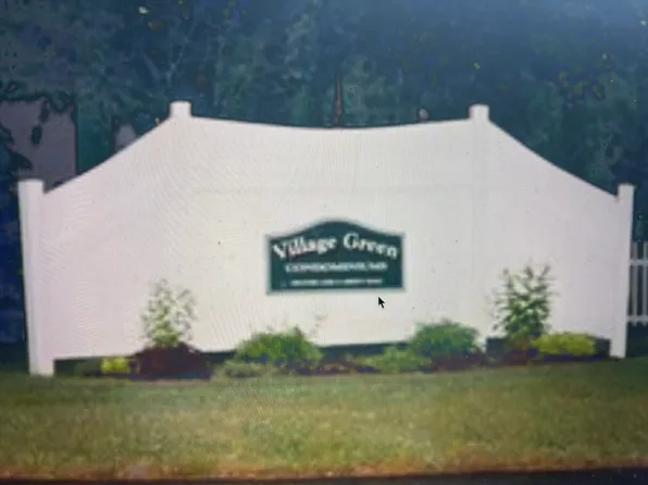 17 Heather Ln Unit 17, Bridgewater, MA 02324